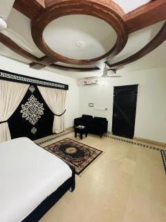 Grand Residency Guest House - 9