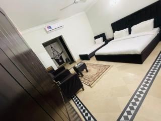 Grand Residency Guest House - 6