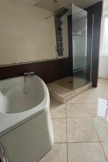 Charmant T3 meublé et équipé À Tourlaville - 3