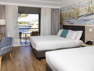 Novotel Sunshine Coast Resort - Twin Waters - 1