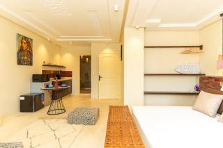 Excellent apartment plus hot tub - 8