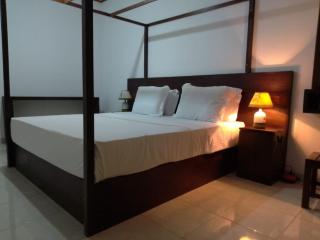 Rainforest River Edge Villa - 2