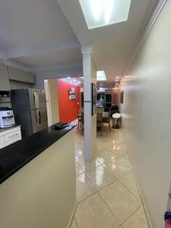 Apto Guaruja Enseada 3 minutos da praia - 0