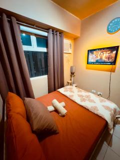 Urban Deca Shaw - PaulBert's Cabins - 7