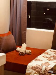 Urban Deca Shaw - PaulBert's Cabins - 8