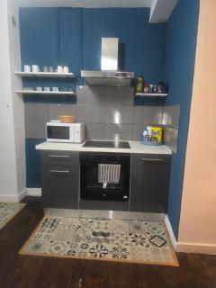 Number 22 - Le Dorat - Apartment 3 with garden & free parking - 4