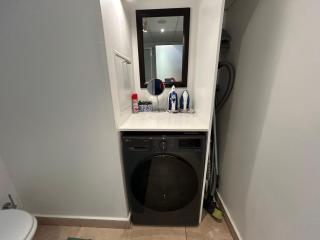 Upmarket Studio Apartment in Cape Town City Centre - The Adderley - 7