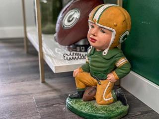 Across From Lambeau -Luke Combs-WI vs ND Sleeps 10 - 6