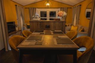 Sure Studio by Best Western Brackenborough Lakes & Resort - 7