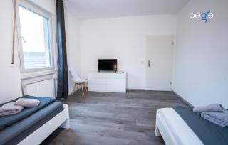 BEGE APARTMENTS WorkFlat - 1