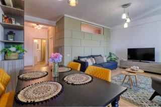 Urban Oasis near Herastrau Park - 4