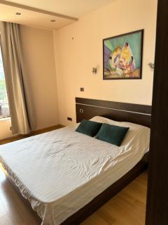 Sea view apartment next to Sea garden and beach - 7