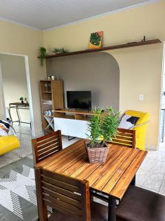 Apartamento aconchegante em Angra dos Reis divisa Paraty - 0