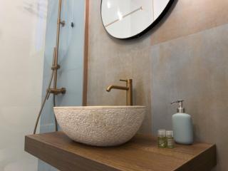 Brick Suites - New Design Apartments with Lift in Bari City Center - 1