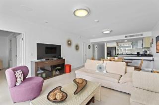 Beachfront - Beach Garden 2BR condo - E124 - 3