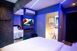 Standard Room at The Bubbles Jacuzzi Rooms - 2