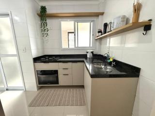 Apt The Plaza, Varanda Gourmet, Suíte e Ar condicionado - 2