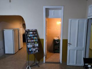 Parvis Magna HOSTAL - 1