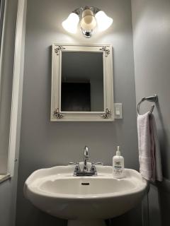 Munhall Reading Room - 3