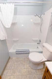 Retreat to Bass Creek 2 BR Apartment A Your Escape - 3