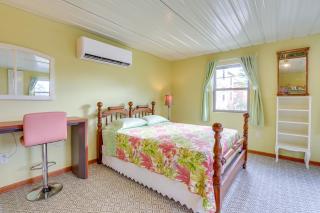 Walk to UofL Hospital Fonzi Flat in Smoketown! - 3