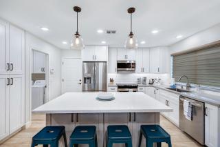 Heated Pool, Waterslide, Putting Green - 7