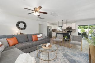 5 min to Old Town l Heated Pool - 1