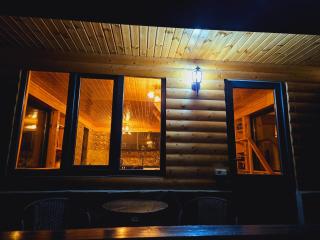 Hilltop cottage Mestia - 4