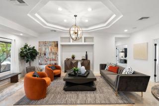 Minutes from Shopping, Old Town, Dining & Golf - 6