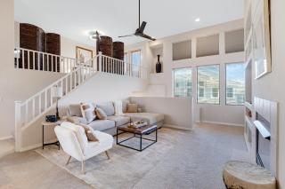 Kierland Greens l Gated Community l Pool l Hot Tub l Gym - 0