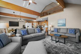 Beach Front Houghton Lake with Game Room - 7