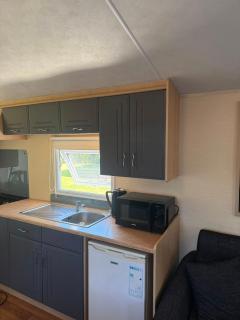 Seaside Getaways Caravan Hire - 1