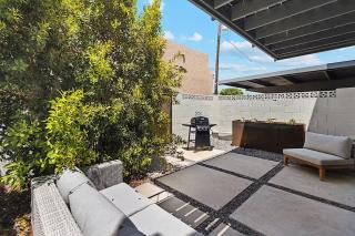 Spacious 3BR Condo in Old Town - 6