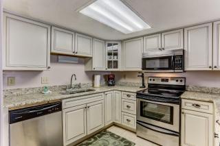 1 Bedroom Shipwatch Unit 1378 - 8