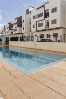 Elegant Apartment with Pool & Moroccan Lounge - 9