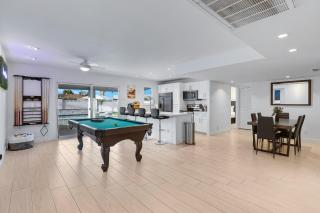 5 min to Old Town, Pool & Hot Tub - 8