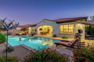 Luxury Queen Creek Oasis w Pool & Spa - 9