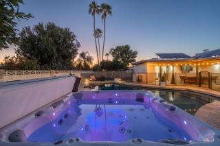 Casa Sol l Pool l Hot Tub l 5 BR - 9