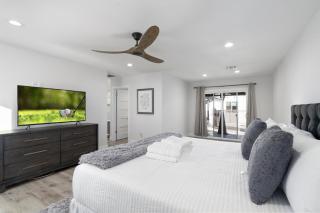 Casa Sol l Pool l Hot Tub l 5 BR - 6