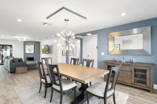 Casa Sol l Pool l Hot Tub l 5 BR - 4