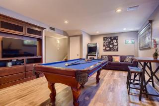 5 min to Old Town l Heated Pool l Spa l Game Room l Putting Green - 9