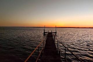 LaRue's Private Lakeside Cottage - 5