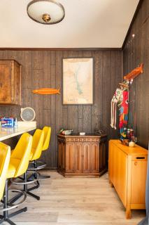 LaRue's Private Lakeside Cottage - 3