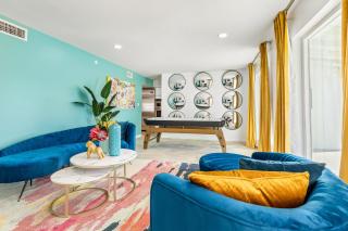 Modern Retreat Minutes from Shopping Dining & Golf - 7