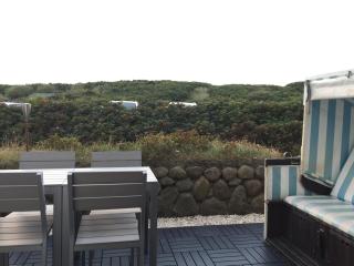 Wenningstedt Beach Apartment - 1