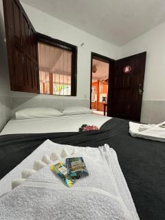 Pousada Flor de Ipê - Arraial d'Ajuda - a 100m da Rua do Mucugê - principal Rua da cidade - 1