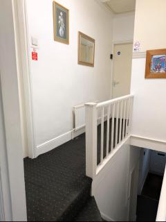 Kettering Town Vacations Free WiFi & Long stay with Shared Bathroom, lounge & kitchen Double & Single rooms available - 7