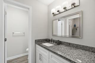 Crest At East Cobb 1828relaxing, Comfy 2bd 2bt - 2