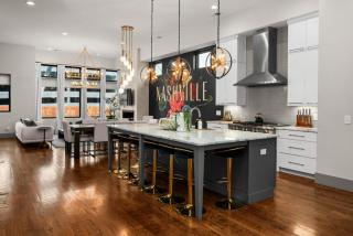 Luxe Getaway with Hot Tub - 3