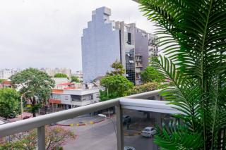 Loft con vista parcial al mar a pasos del WTC - 4